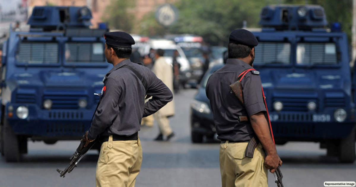 Karachi police arrests 11 Afghan nationals illegally residing in Karachi: Report